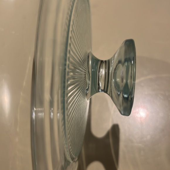 Pyrex G-5-C Ice Blue Replacement Lid for Corning French White 1.5 Qt. Casserole - Picture 6 of 9